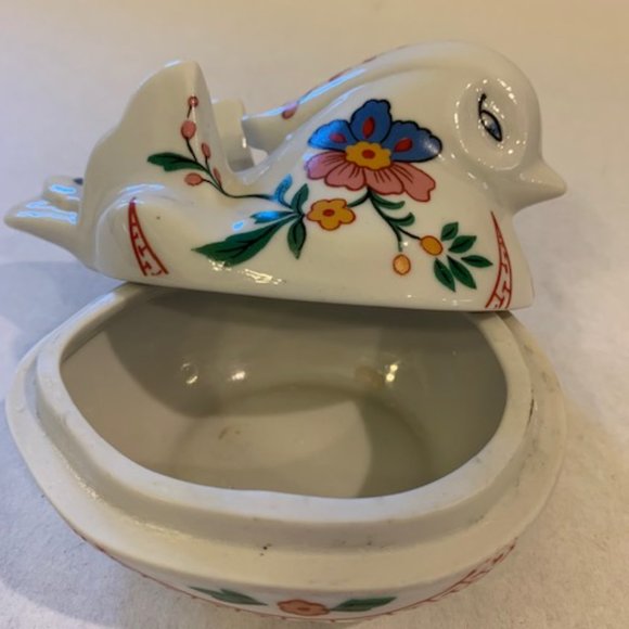 Porcelain Bird Prestige MCML XXX1 Trinket Jewelry Box Hand Painted Flower Design - Picture 9 of 10